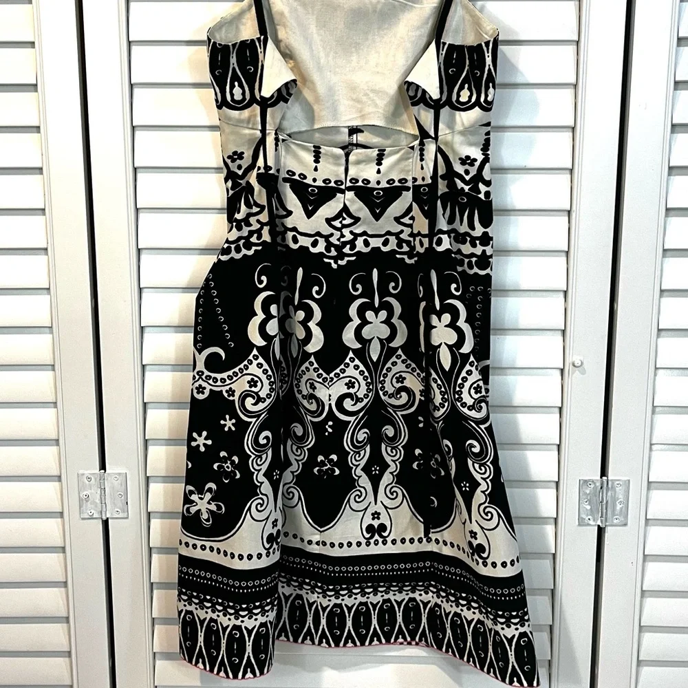 Ivy Jane Spaghetti Strap Dress - Picture 2 of 13